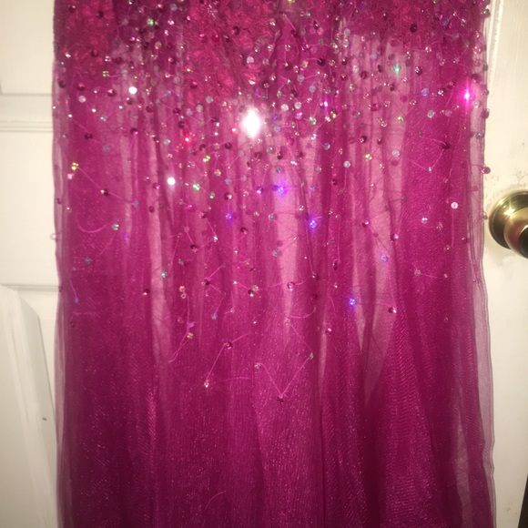 Prom dress - Picture 4 of 4